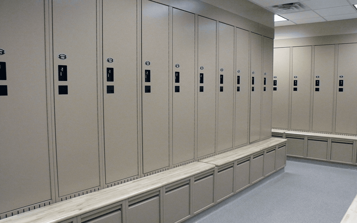 Hochwertige Spinde für Sozialräume von Eurobox KG – Komfort und Sicherheit