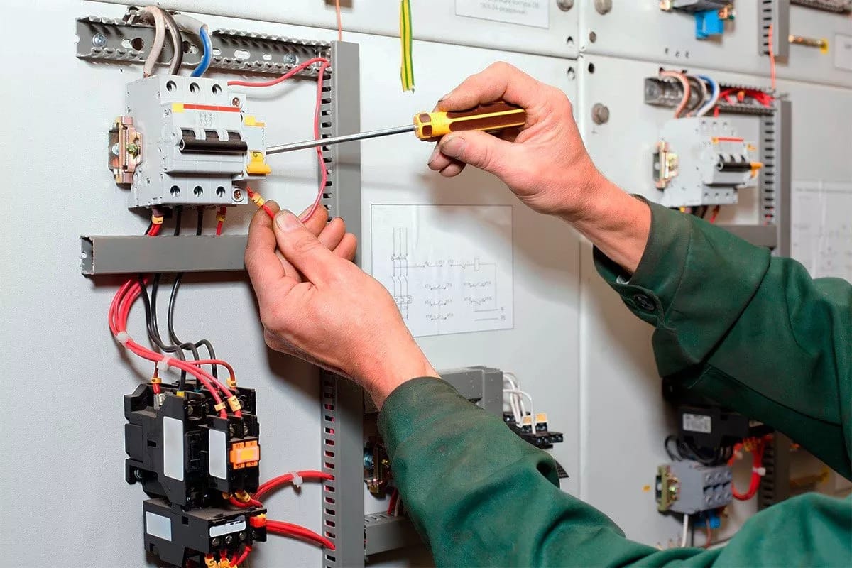 Elektriker Notdienst in der Nähe: Die Lösung für Stromausfälle und elektrische Notfälle in Ihrer Nähe