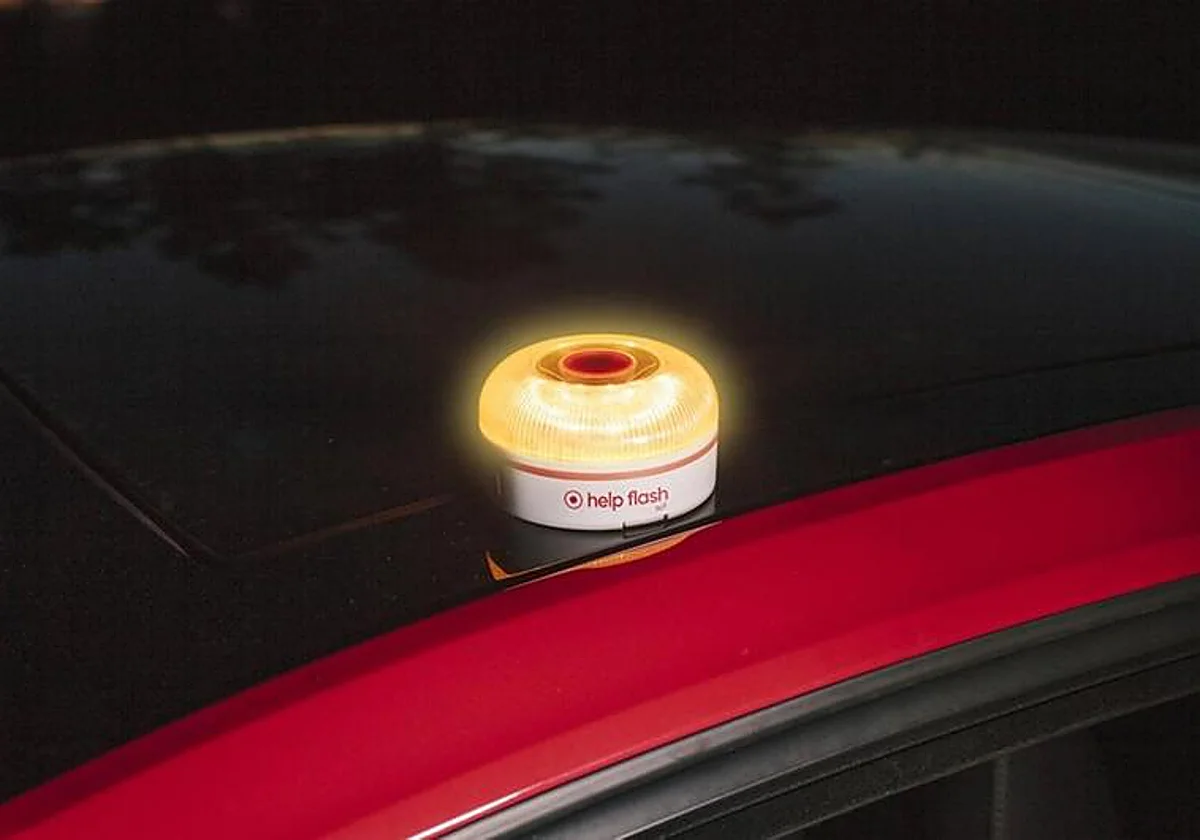 Die Warnleuchte V16 schützt dich auch bei schlechten Wetterbedingungen